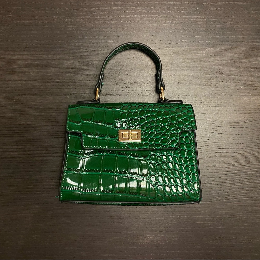 ASOS Green Croc-Embossed Mini Bag - Picture 4 of 16